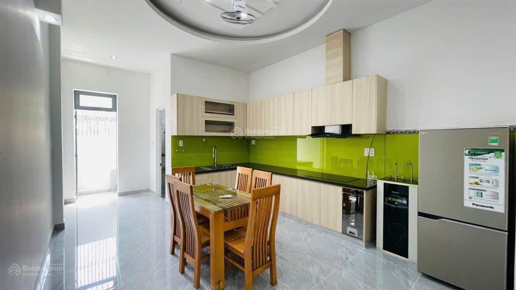 Nhà bán đường d3 khu d2d giá 7,7 tỷ nhà 3 lầu sổ hoàn công 228m2 sàn đối diện mầm non thống nhất
