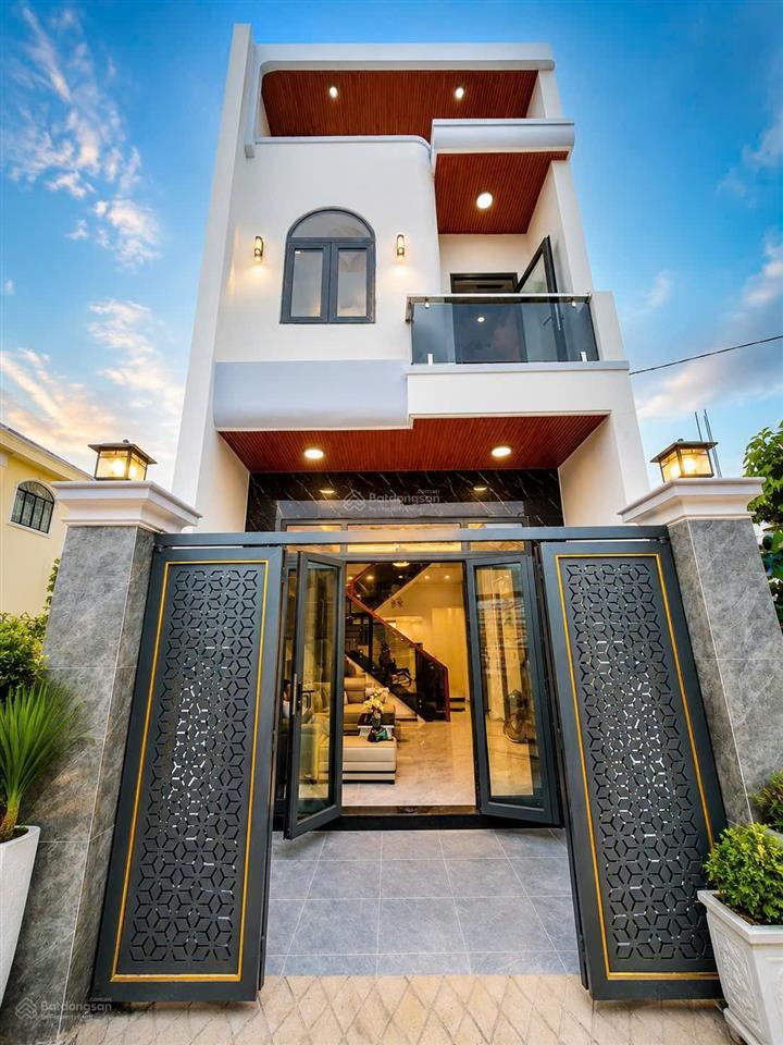 Nhà mới xây phường biên hòa 2,98 tỷ 1 trệt lầu full nội thất chỉ việc vào ở ngay sổ hoàn công 120m2