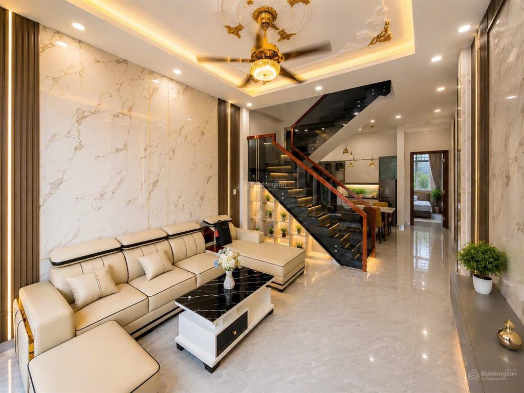 Nhà mới xây phường biên hòa 2,98 tỷ 1 trệt lầu full nội thất chỉ việc vào ở ngay sổ hoàn công 120m2
