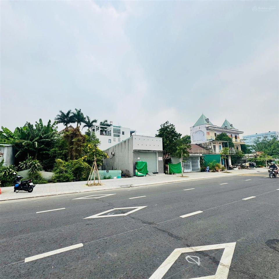Bán đất bờ kè bửu long đường ven sông 120m2 ngang 7,6m giá 9,5 tỷ siêu đẹp kinh doanh