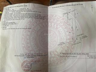 Bán nhà chính chủ mặt tiền trần phú trung tâm đak đoa giá tốt
