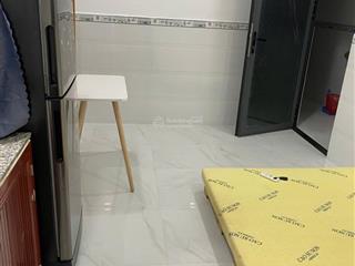 Cho thuê phòng trọ tại đường tân sơn, 3,3 triệu, 18m2, đẹp, đầy đủ tiện ích