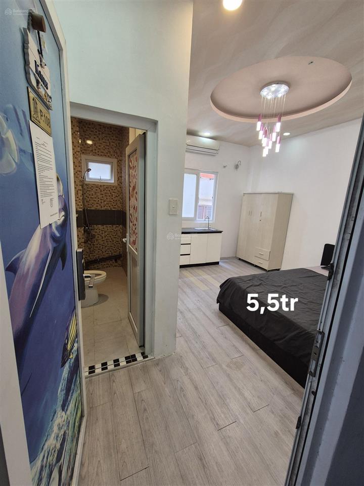 Phòng full nội thất có thang máy cửa sổ trời nguyễn đình chiểu phú nhuận