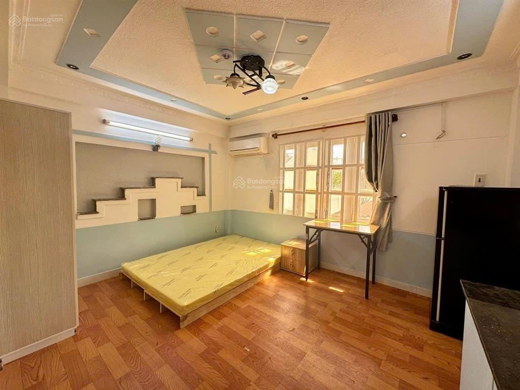 Phòng full nội thất ng văn công thuận tiện đi trung tâm