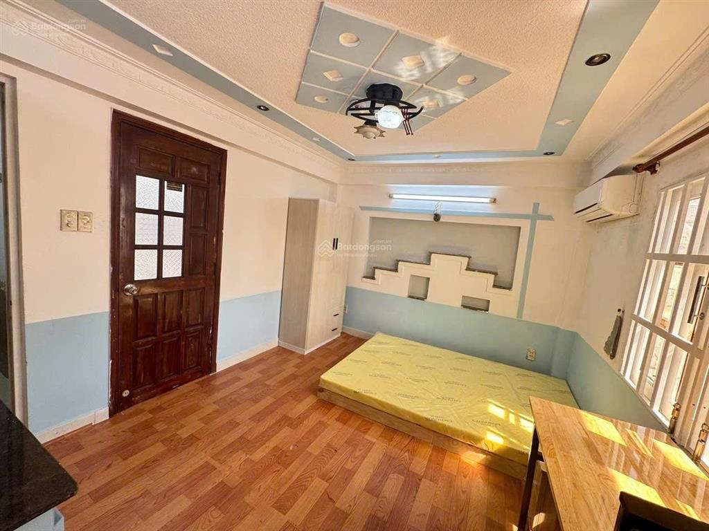 Phòng full nội thất ng văn công thuận tiện đi trung tâm