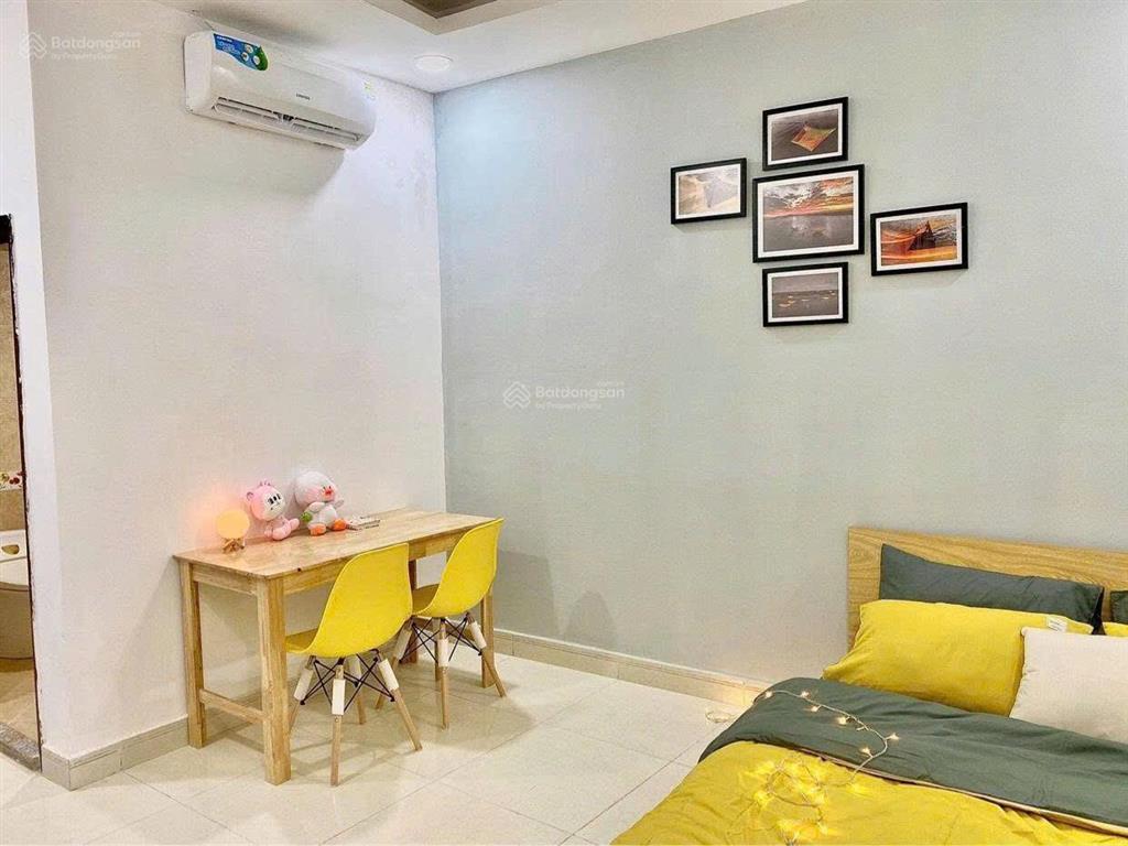 Phòng thang máy đg bạch đằng gần công viên gia định