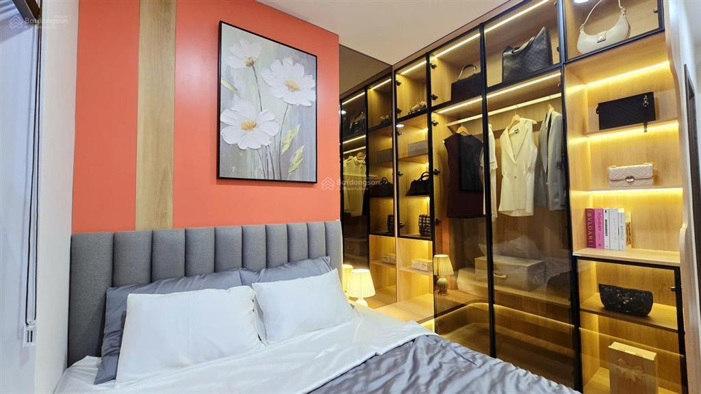 Bán căn 1pn hướng đn bcons center city tầng 08 giá thấp hơn giá cđt  view hồ đá