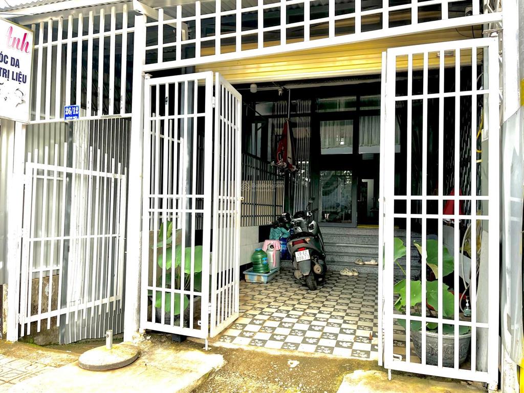 Bán nhà + đất mặt tiền quốc lộ 20, gần ngã 3 phi nôm. cách đà lạt 20km