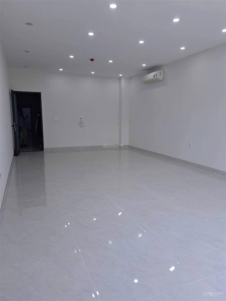 Nhà 3 tầng mới đường nguyễn phước lan gần cầu hòa xuân