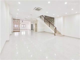 Cho thuê shophouse 4 tầng 6pn đường minh mạng