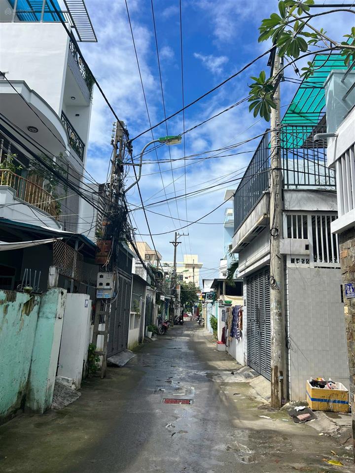 Bán đất hẻm xe máy trung tâm nha trang. dt 66.5m2 giá 2,25 tỷ