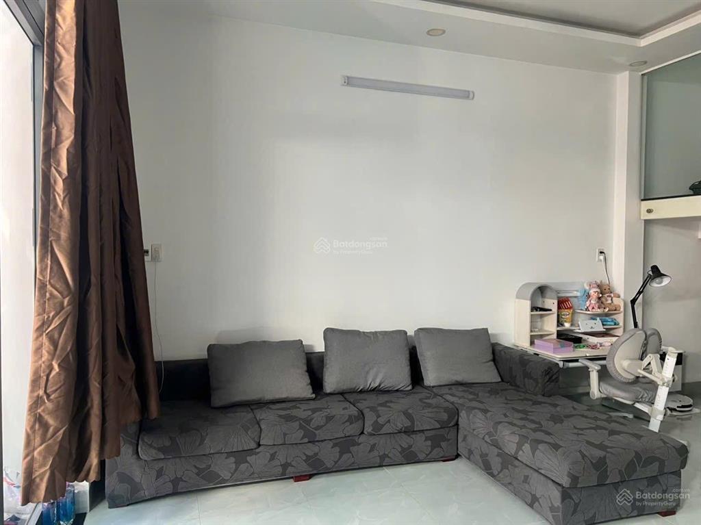 Bán nhà 1 trệt 1 lầu hẻm xe hơi lương định của, p. tây nha trang