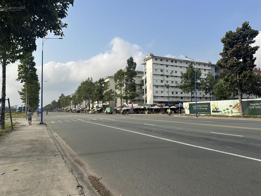 Shophouse view đẹp tại golden boulevard, 7,25 tỷ, 125m2, 4pn, 5ưc thành phố mới bình dương