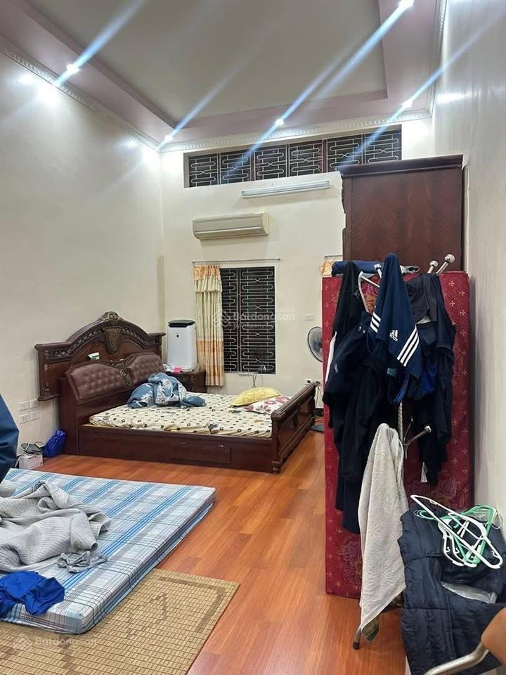 Bán nhà mặt đường kỳ đồng vị trí ngay đầu đường. dt 39m2*3 tầng. giá 9,9 tỷ