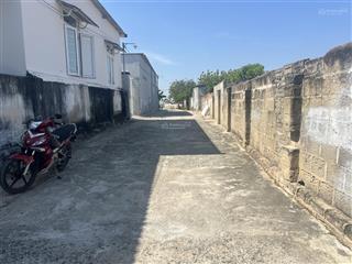 Cần bán đất nền biệt thự 2 mặt tiền giá tốt giá 780 triệu (gặp chủ thương lượng t