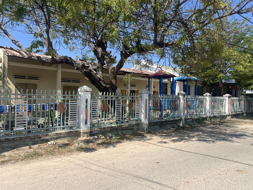 Cần bán đất nền biệt thự 2 mặt tiền giá tốt giá 780 triệu (gặp chủ thương lượng t