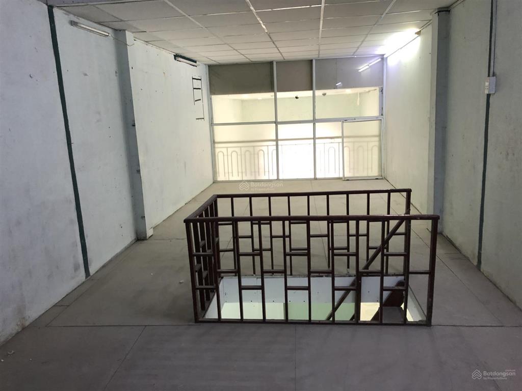 Nguyên căn mặt tiền 458 nguyễn sơn, sd 90m2, một lầu, gần chợ tân phú