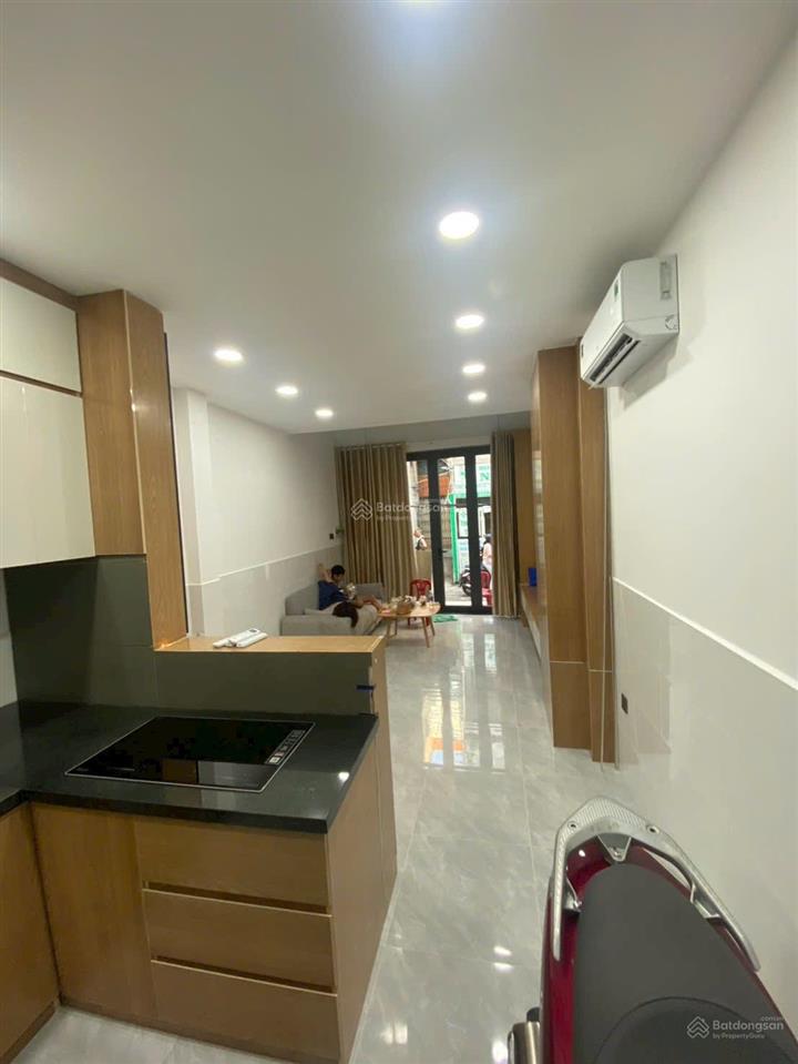Bán nhà bàn cờ q3, hẻm 5m, 3.5x10m, trệt lửng 2 lầu st, 4pn, giá 9 tỷ thương lượng