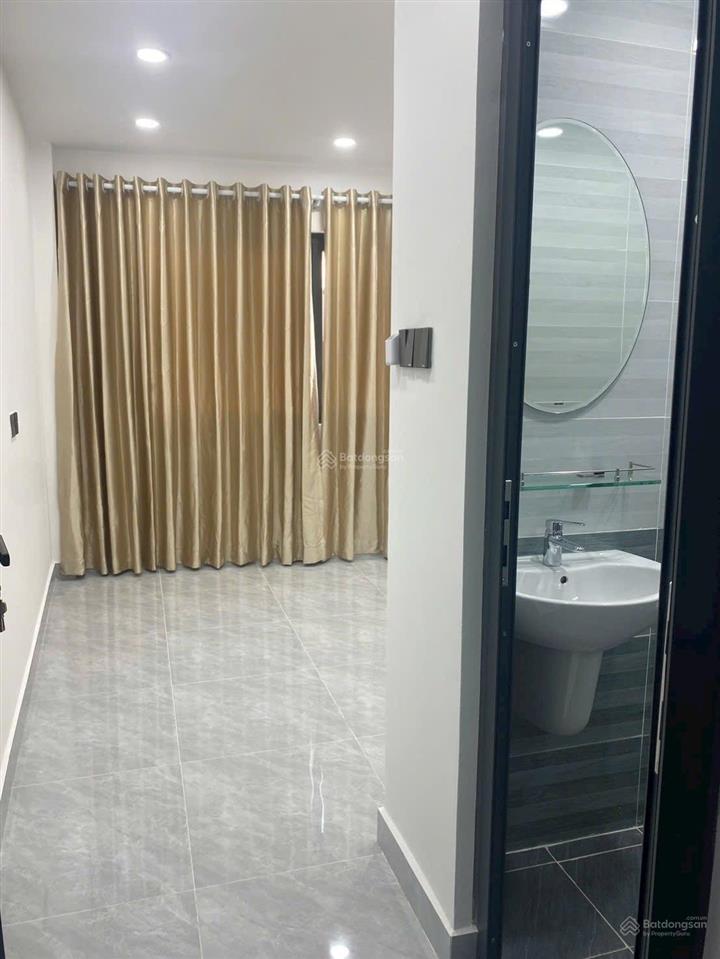 Bán nhà bàn cờ q3, hẻm 5m, 3.5x10m, trệt lửng 2 lầu st, 4pn, giá 9 tỷ thương lượng