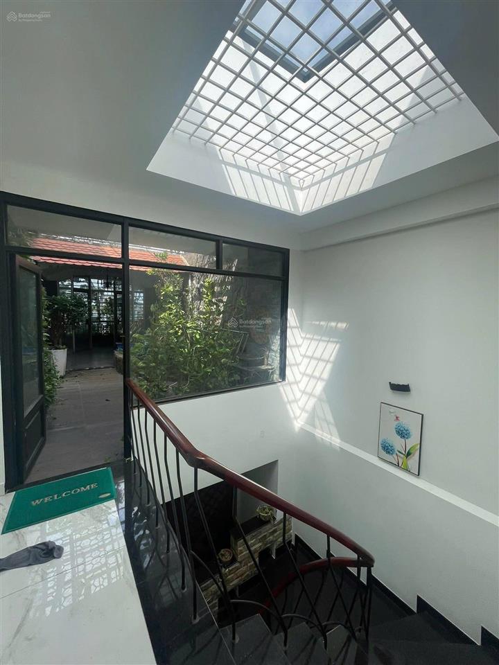 Mặt tiền 26 lý thường kiệt, quận 10, 6 tầng, 360m² sàn, thu 100tr/th, gía 32.5 tỷ thương lượng