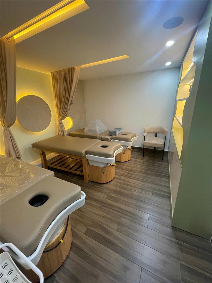 Mặt tiền 26 lý thường kiệt, quận 10, 6 tầng, 360m² sàn, thu 100tr/th, gía 32.5 tỷ thương lượng