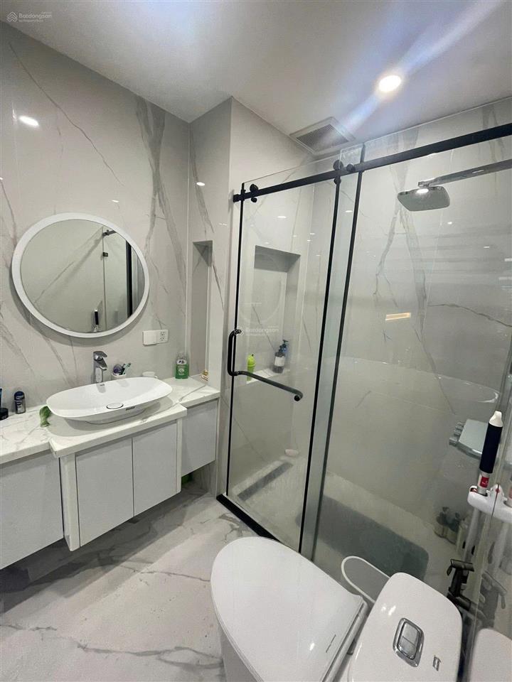 Mặt tiền 26 lý thường kiệt, quận 10, 6 tầng, 360m² sàn, thu 100tr/th, gía 32.5 tỷ thương lượng