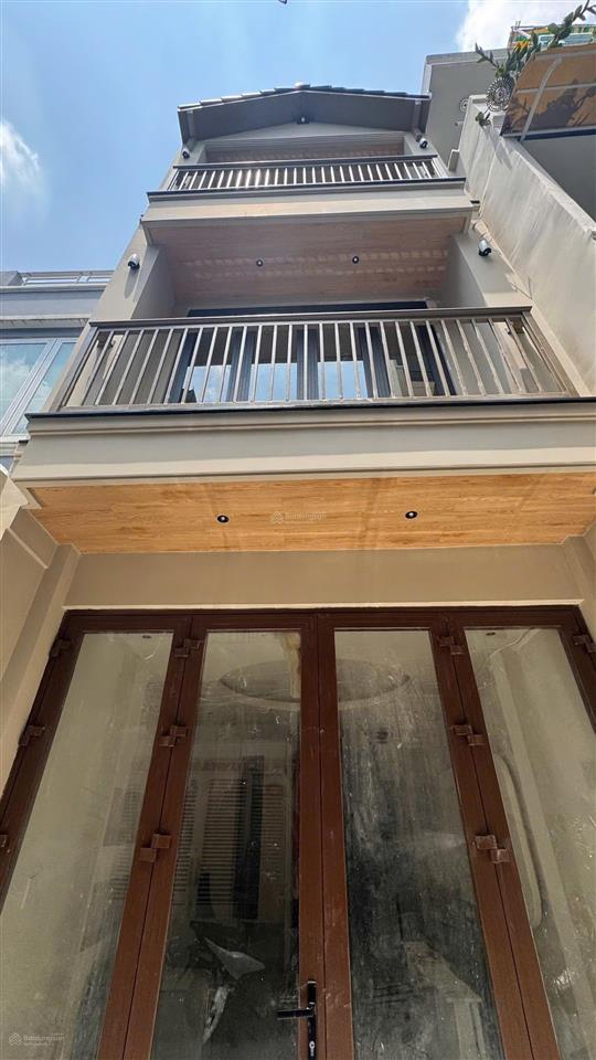 Bán nhà mới đẹp q3, hẻm 4m nguyễn đình chiểu, 32m², 3 lầu, 8.5 tỷ thương lượng