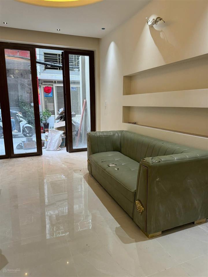Bán nhà mới đẹp q3, hẻm 4m nguyễn đình chiểu, 32m², 3 lầu, 8.5 tỷ thương lượng