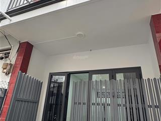 Cho thuê nhà 344/2, nguyễn duy dương, dt 4.6m*12.5m. 43.2 m2. gía 15 triệu/tháng tl