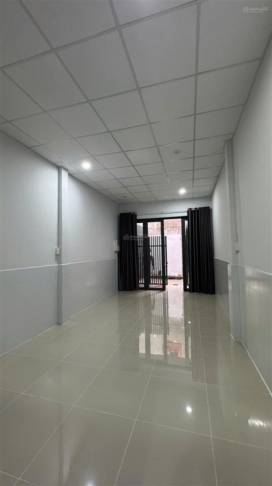 Cho thuê nhà 344/2, nguyễn duy dương, dt 4.6m*12.5m. 43.2 m2. gía 15 triệu/tháng tl