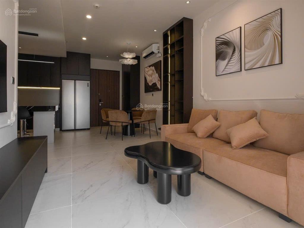 Bán căn hộ midtown nhà đẹp, nội thất mới, dt 81m2, 2pn, có ô xe hầm, giá tốt , giao dịch nhanh.