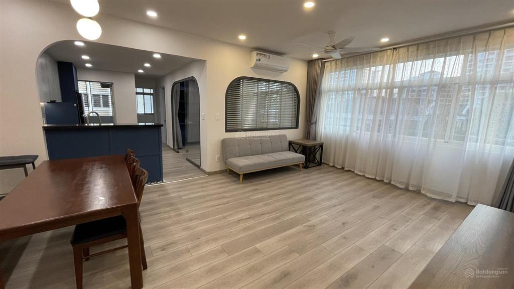 Bán căn hộ cảnh viên 2, dt 118m2, căn góc, 2pn+1plv, sổ hồng, nội thất đầy đủ,  0788 253 ***