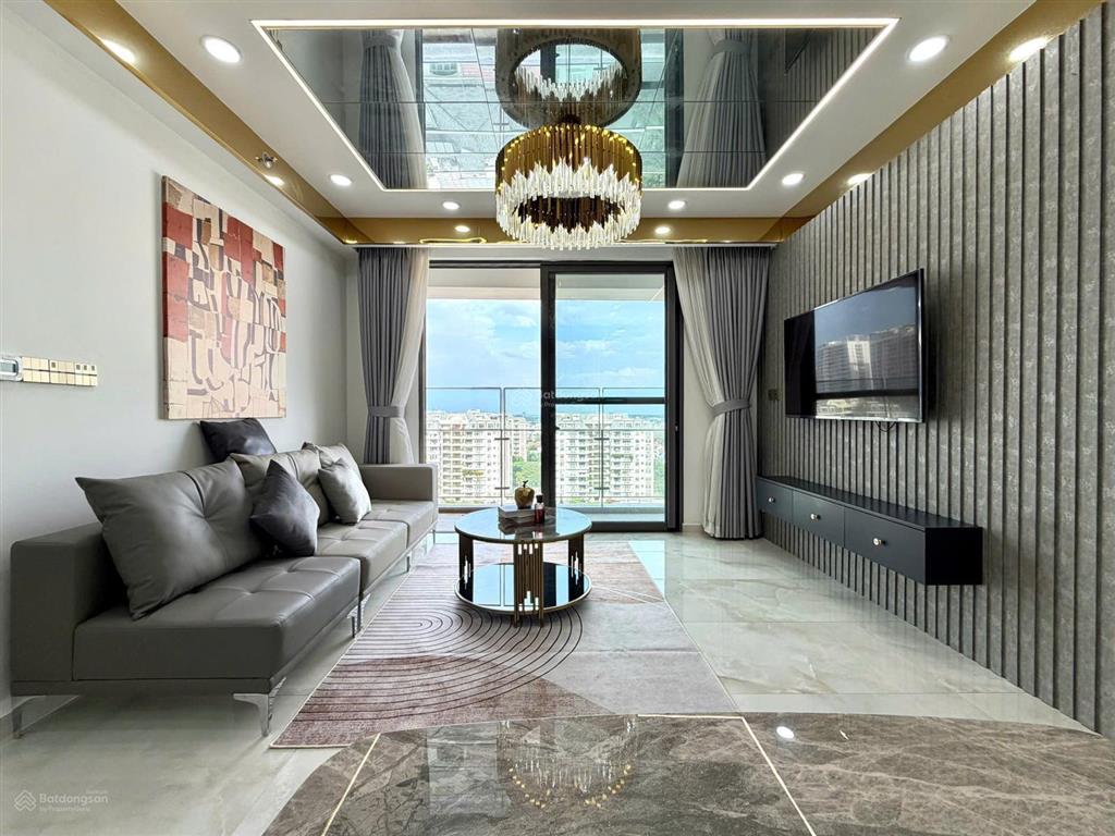 Bán nhanh căn 3pn view biệt thự, nội thất đẹp, ở liền tại, giá tốt.  0788 253 *** quyết thắng