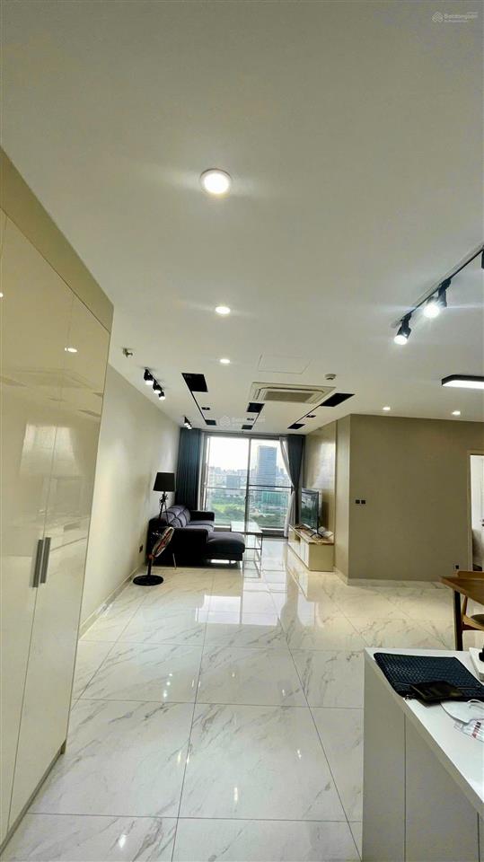 Bán căn hộ midtown, vị trí đẹp căn góc view sông, diện tích 130m2, 3pn, 3 wc. giá tốt!