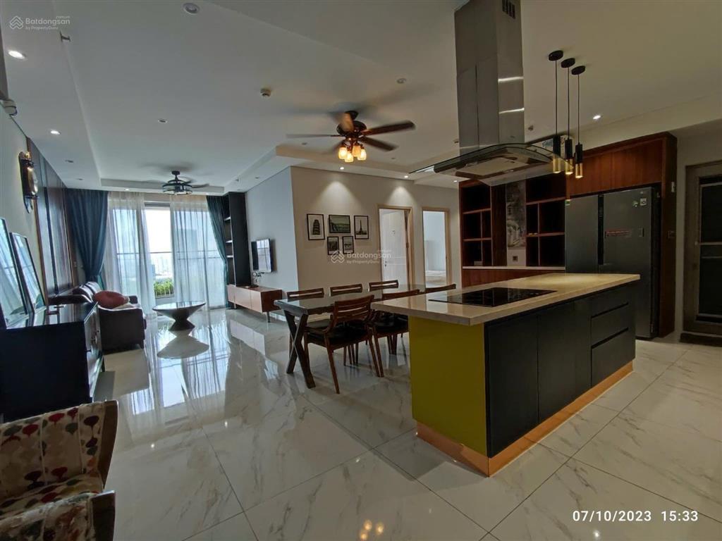 Bán căn hộ midtown, phú mỹ hưng. dt 130 m2, 3pn  3wc, full nội thất, view sông. giá đầu tư