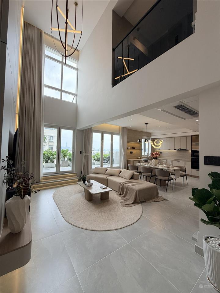 Cần bán căn penthouse nhà mới đẹp tại phú mỹ hưng, dọn vào ở ngay,  0788 253 *** quyết thắng