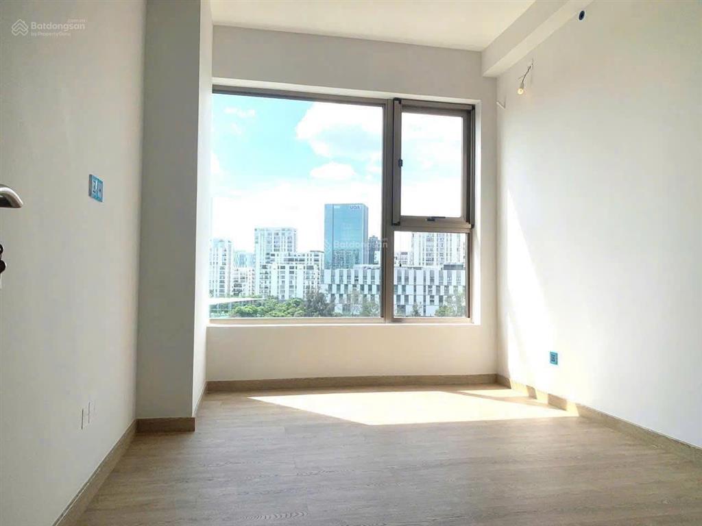 Bán căn hộ midtown m8, diện tích 124m2, nhà cơ bản còn nguyên seal, view sông, giá sốc!