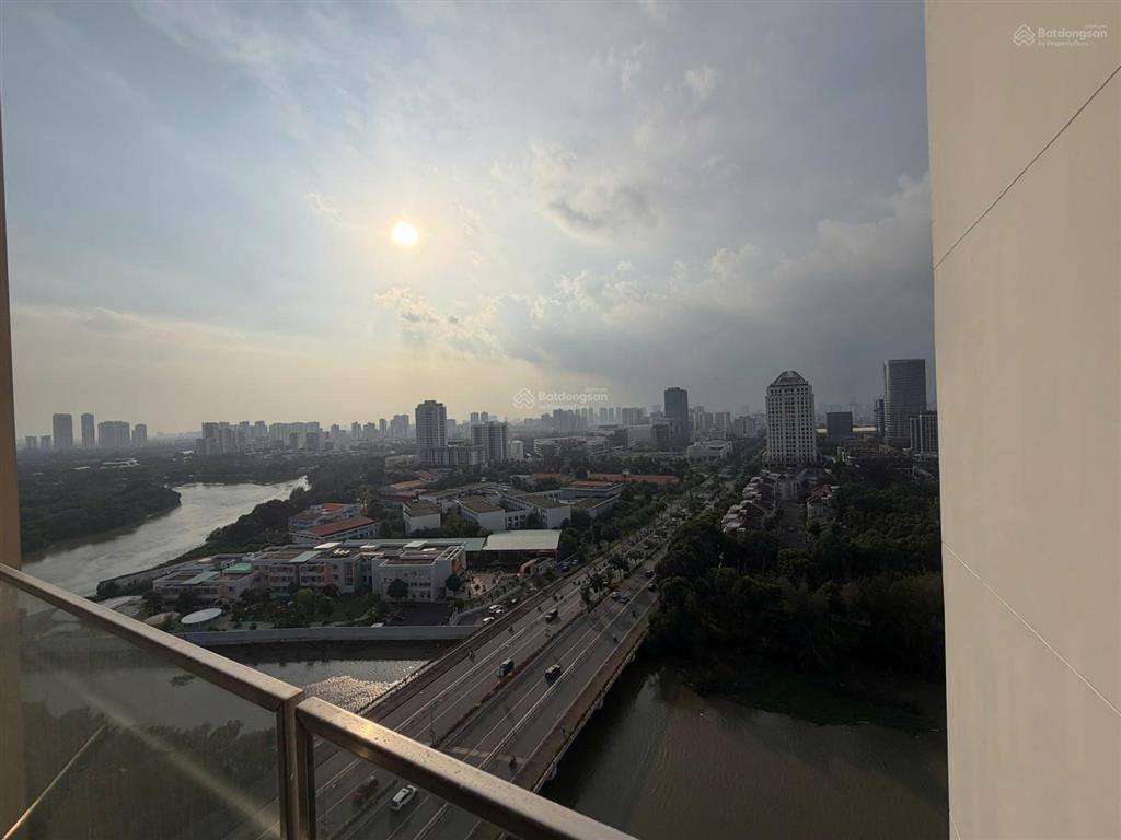 Siêu hot giá bán gấp trong tuần! căn hộ midtown  phú mỹ hưng. giá rẻ hơn thị trường hơn 2 tỷ.