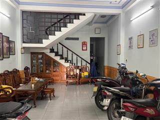 Cần bán căn nhà 3 tầng đường 7m5 lương nhữ hộc  đối diện trường đh ngoại ngữ đà nẵng
