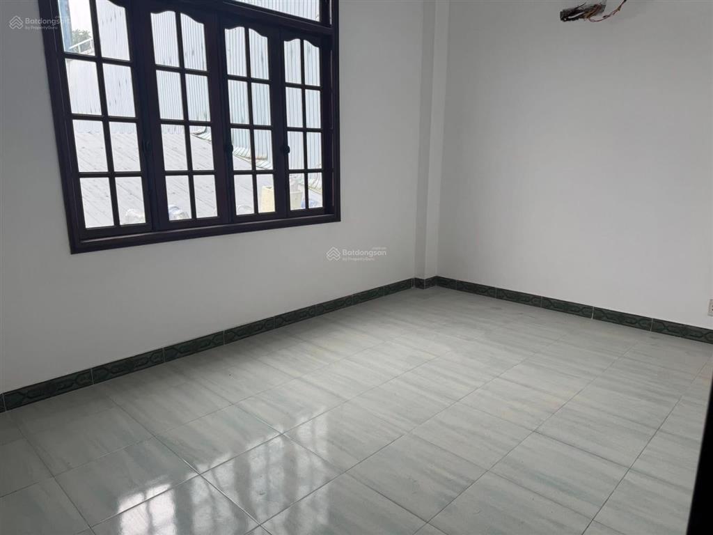 Sụp hầm  bán nhà 4 tầng 4 mê mặt tiền hàn thuyên hòa cường đường 7m5
