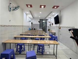 Cần bán căn nhà sổ hồng riêng, vĩnh lộc a ngay trung tâm ngã 5 vĩnh lộc