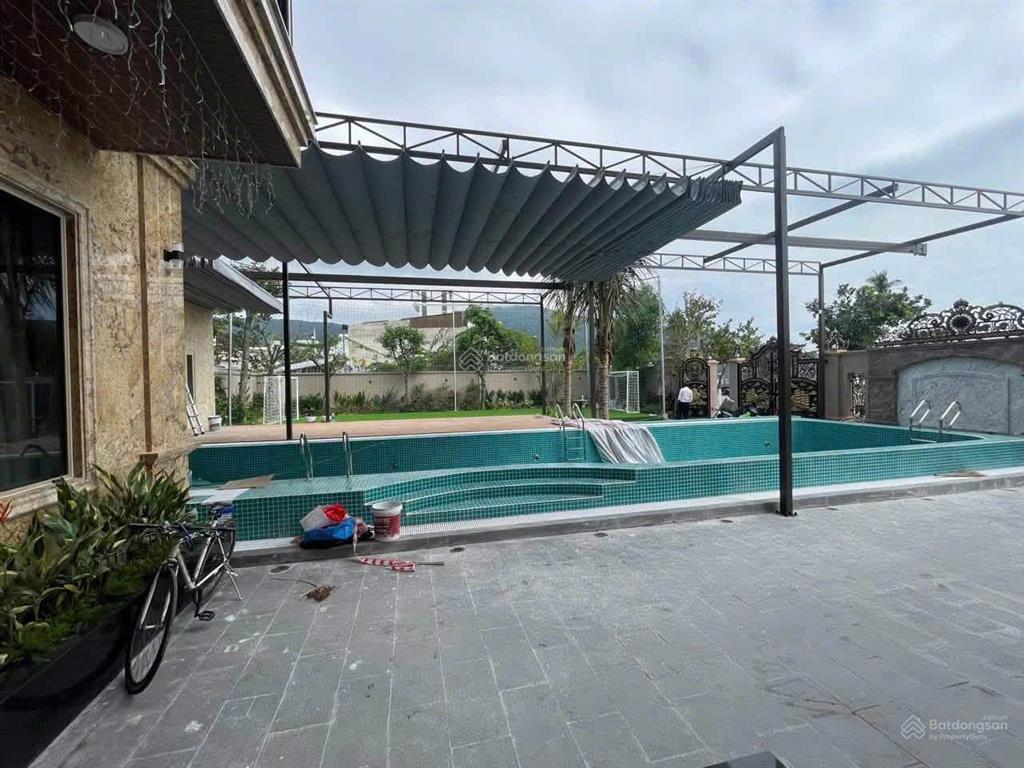 Cho thuê siêu phẩm villa mặt biển mỹ khê đường hoàng sa