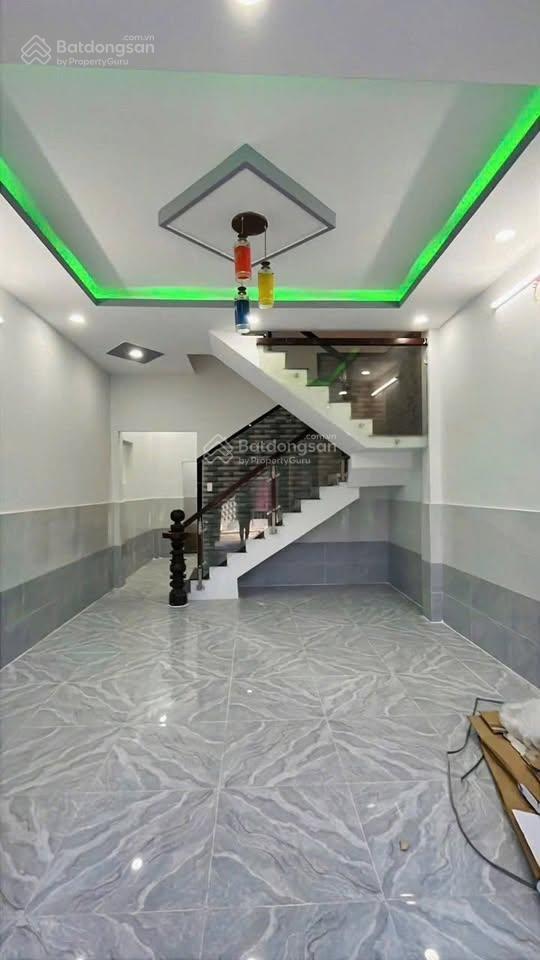 Bán nhà đẹp hẻm thông gần chợ ấp 4 gần nguyễn thị tú và trung tâm ngã 5 vĩnh lộc