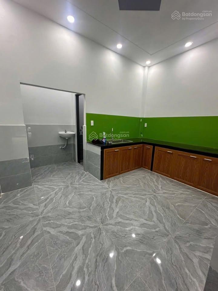 Bán nhà đẹp hẻm thông gần chợ ấp 4 gần nguyễn thị tú và trung tâm ngã 5 vĩnh lộc