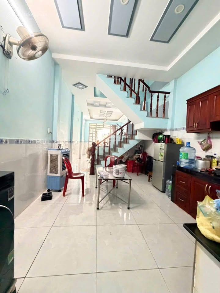 Bán nhà đẹp 2/ ngắn đường thới hoà hẻm thông vĩnh lộc a