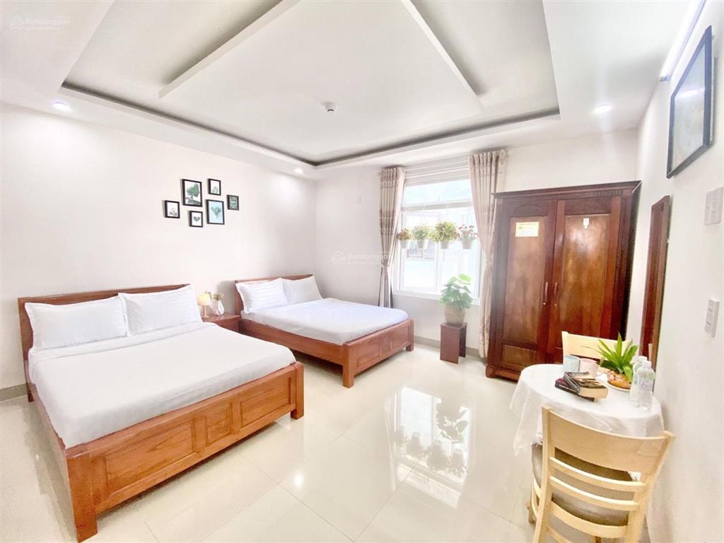 Cho thuê tòa 5 tầng khu minh mạng gần crown