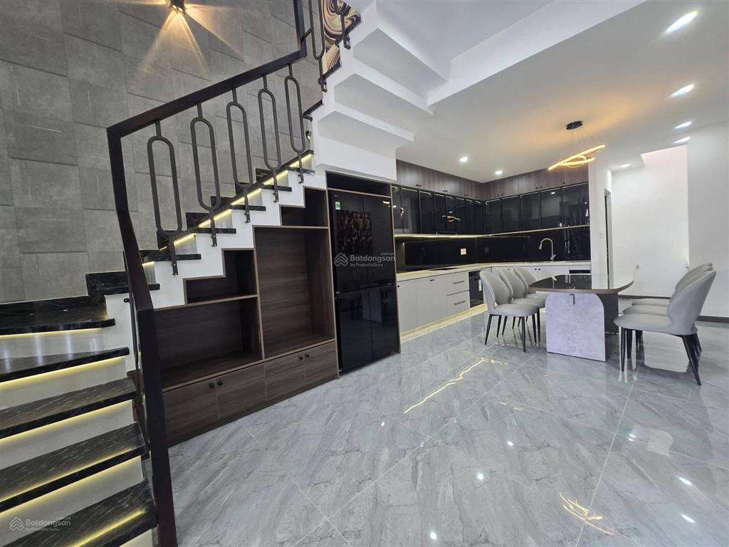 Bán nhà 3 tầng mặt tiền tôn đản, an khê, đà nẵng  giá 8.8 tỷ