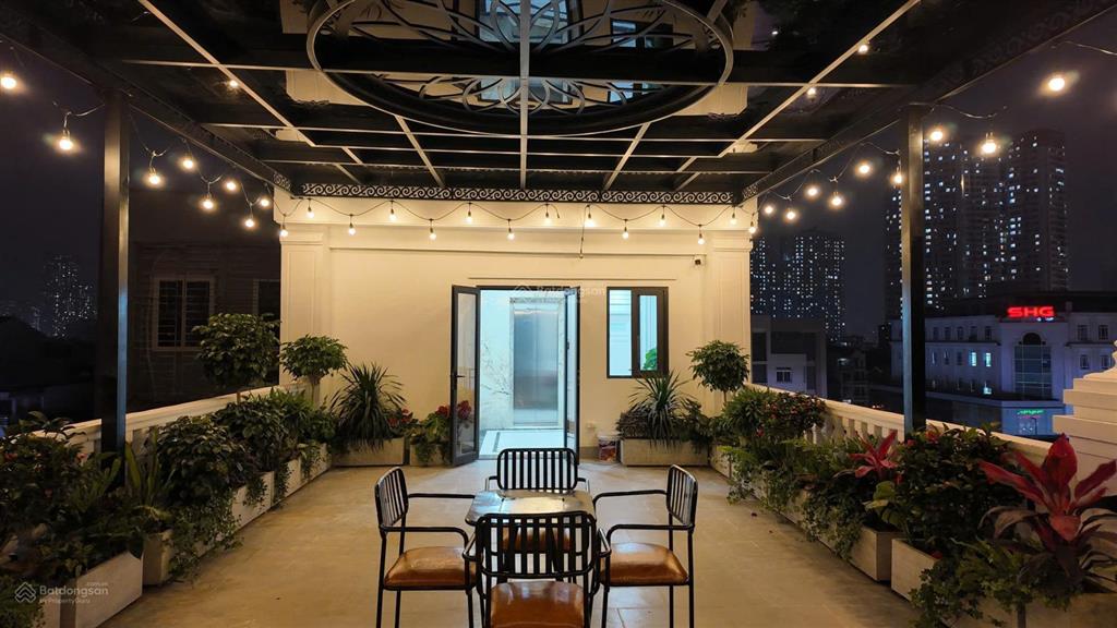 Siêu phẩm mặt phố hoàng hoa thám, 86m2 ôtô đỗ cửa, đang cho thuê full 6 tầng