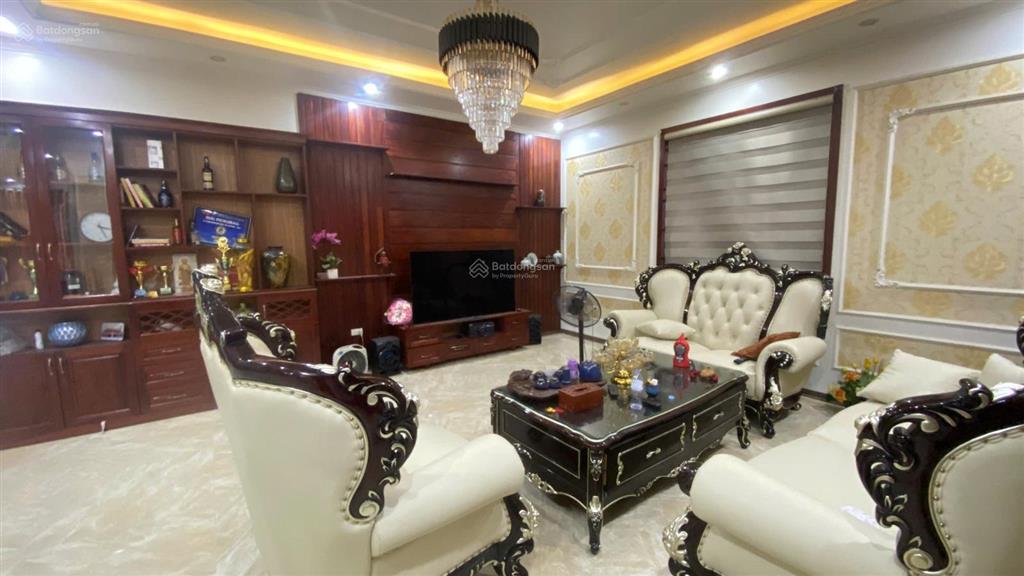 Bán đất tặng biệt thự tại phù trì, quang minh. 43tr/m2, ô tô vào tận đất, sẵn nhà và nội thất