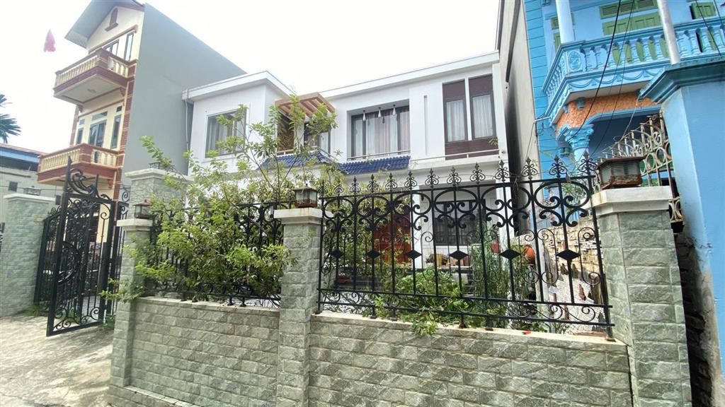Bán đất tặng biệt thự tại phù trì, quang minh. 43tr/m2, ô tô vào tận đất, sẵn nhà và nội thất